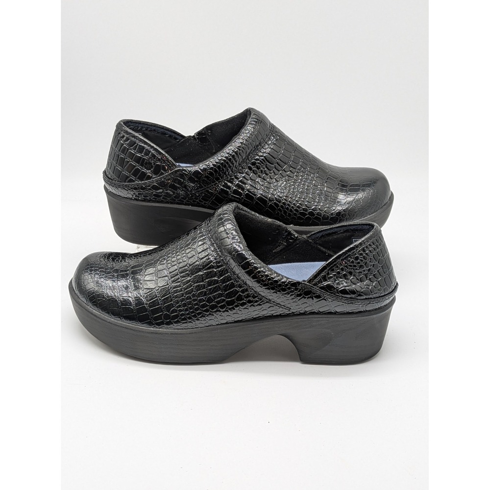 Shoes For Crews Women's Slip Resistant Work Clogs Black Croc Embossed Size 8
